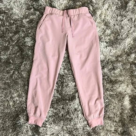 MOVEMENT- Butter-Soft Women's Mauve 5-Pocket STRETCH Jogger Scrub Pants Size XS - Picture 6 of 8